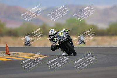 media/Sep-11-2022-SoCal Trackdays (Sun) [[81b7e951af]]/Turn 14 (1130am)/